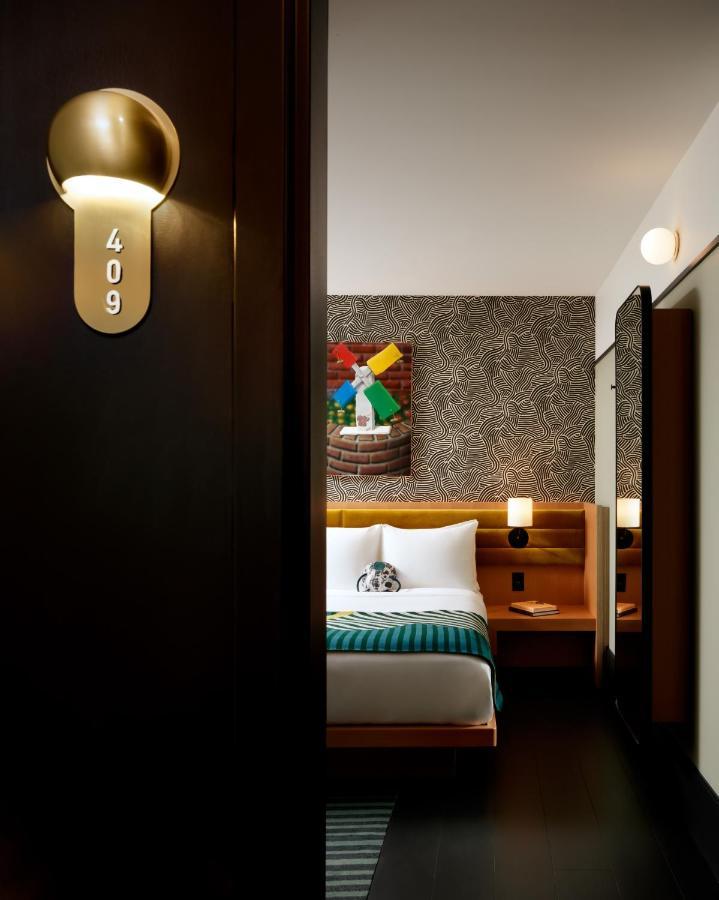 The Drake Hotel Toronto Exterior foto
